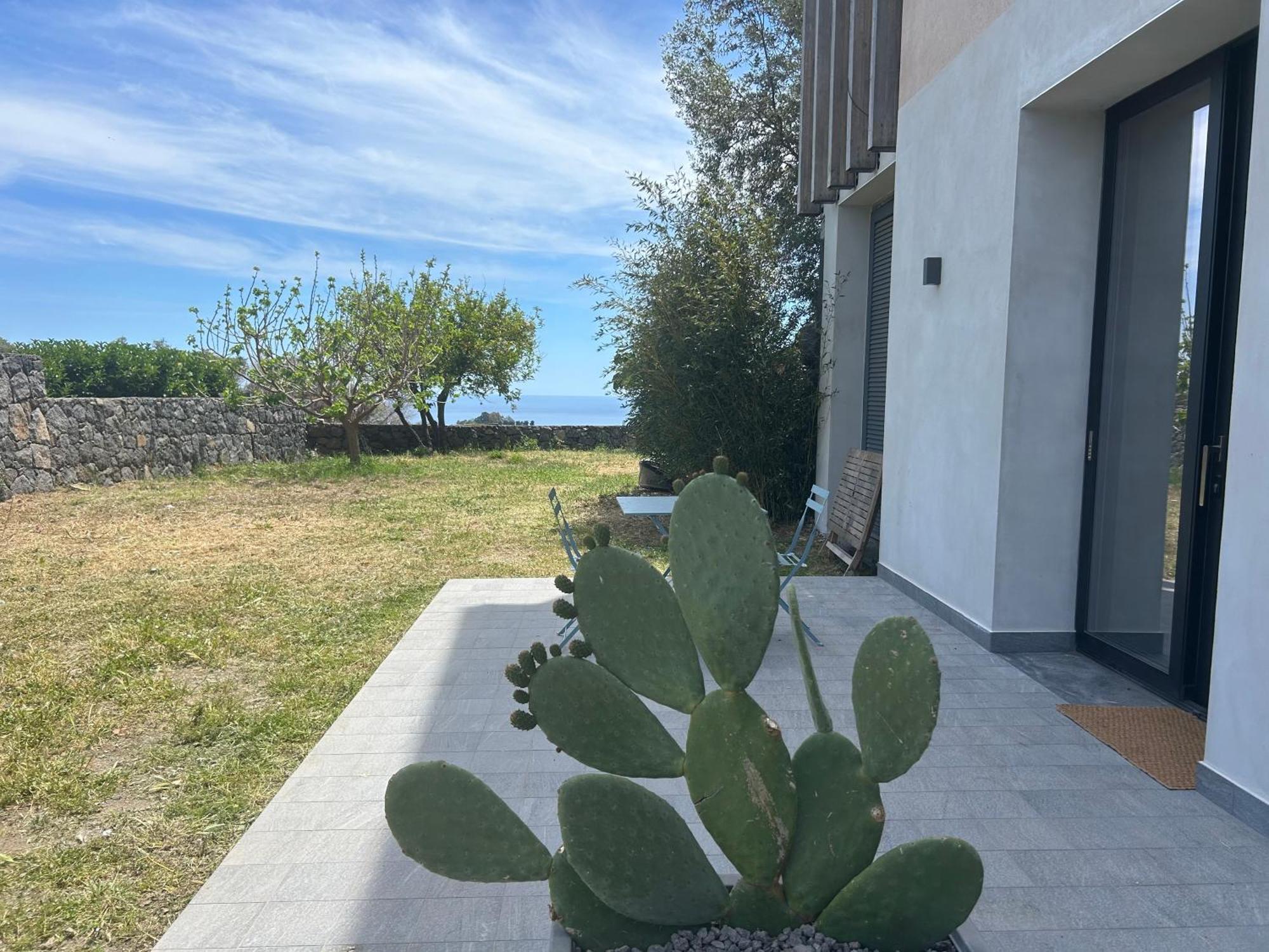 Vista Mare Etna Apartment Acireale Exterior photo